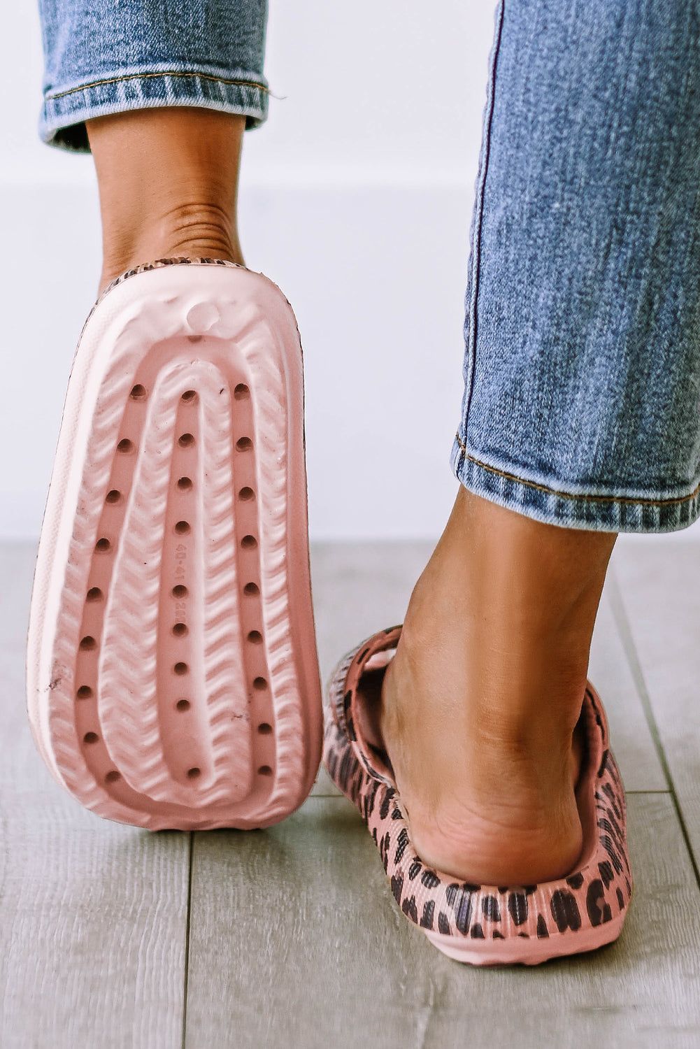 Pink Leopard Print Thick Sole Slip On Slippers - Glimmer Road