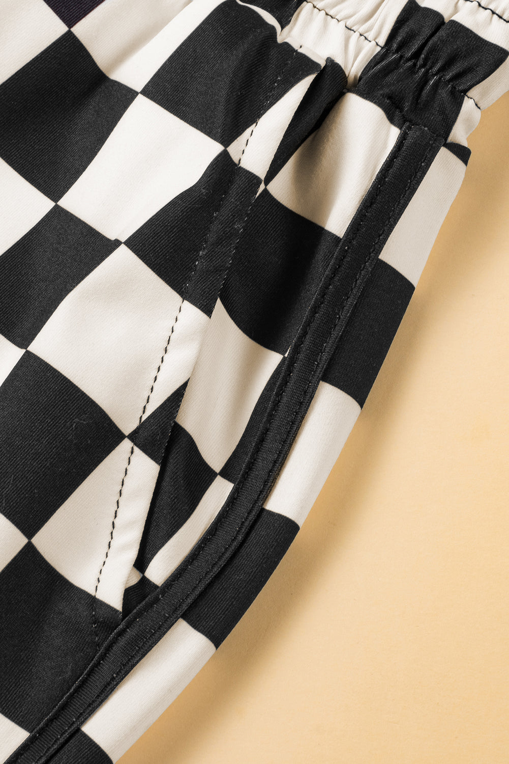 Black Checkered Drawstring Elastic Waist Casual Shorts - Glimmer Road