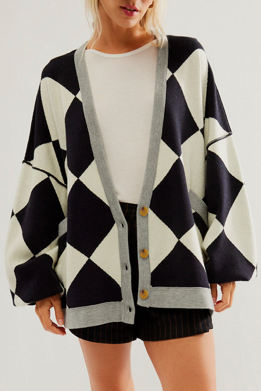 White Colorblock Drop Shoulder Buttoned Loose Cardigan - Glimmer Road 